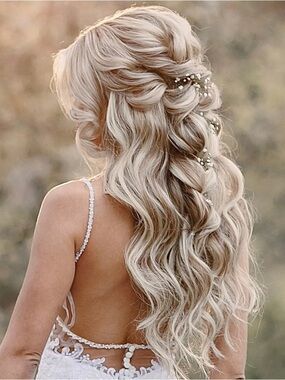 Luxy 20 inch dimensional blonde hair extensions. Top grade “remy” human hair
